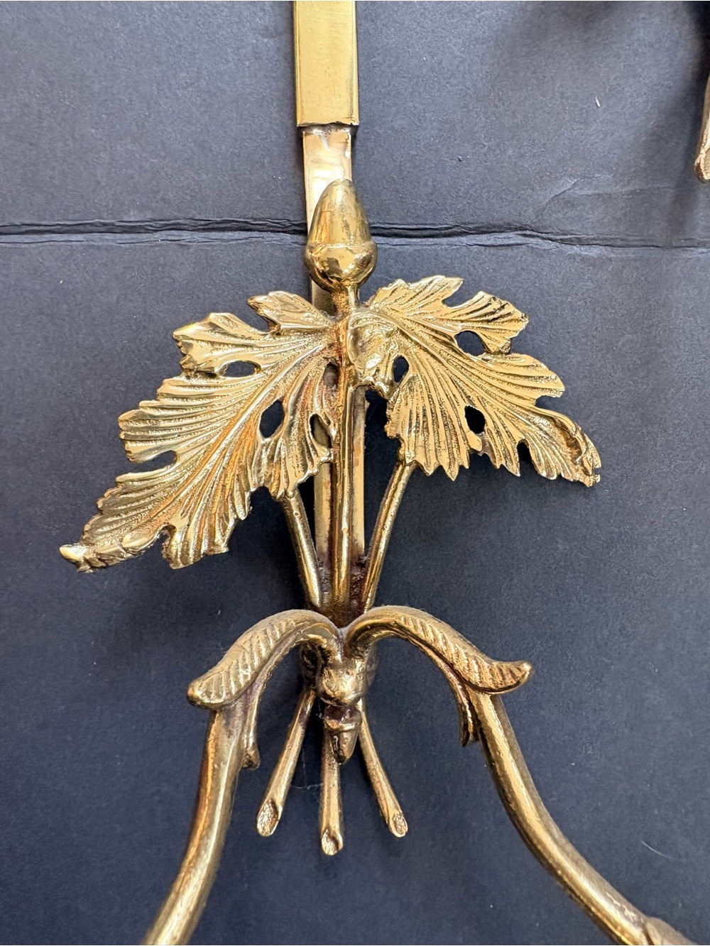 Vintage Hollywood Regency 16 inch Pair of Brass Wall Sconces With Oak and Horse - Picture 4 of 7